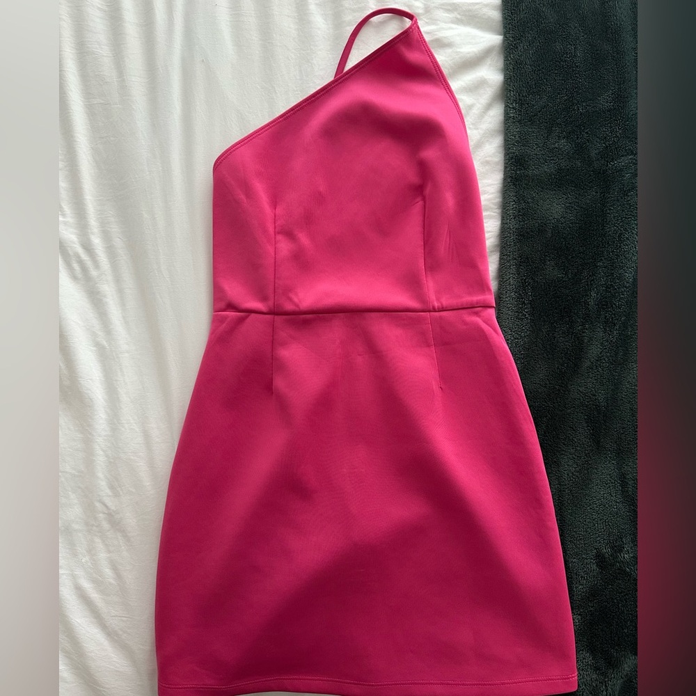 H:ours one shoulder pink dress